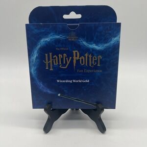 The Official Harry Potter Fan Experience: Wizarding World Gold Gift Box 🪄